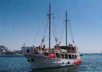 motorni jedrenjak - drveni motorni jedrenjak Opatija Hrvatska