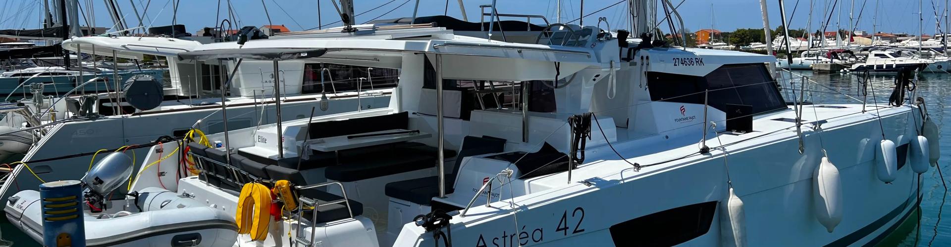 Fountaine Pajot Astréa 42