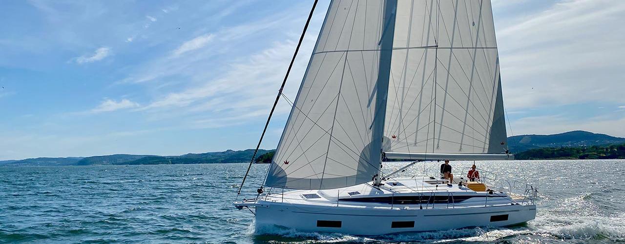 Bavaria C42