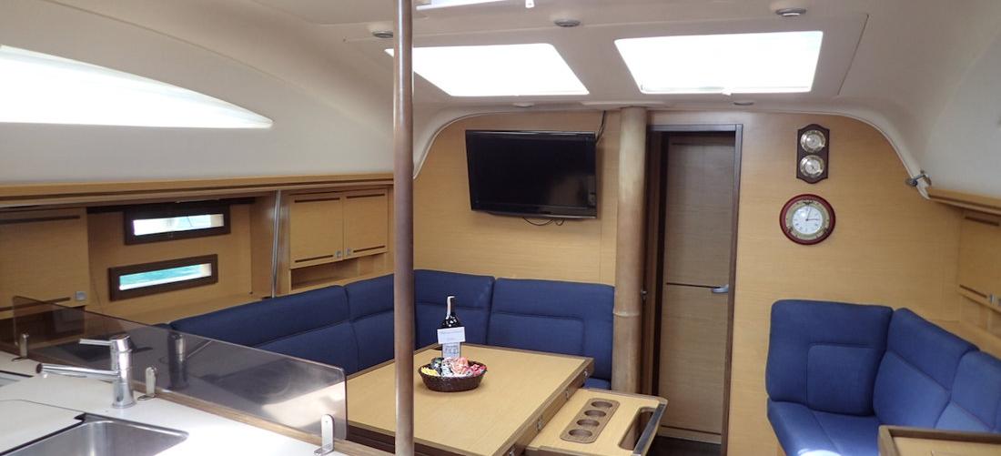jedrilica Elan 444 Impression