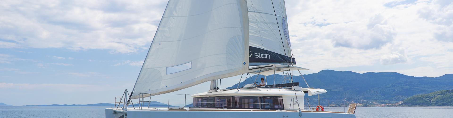 Lagoon 450 Fly