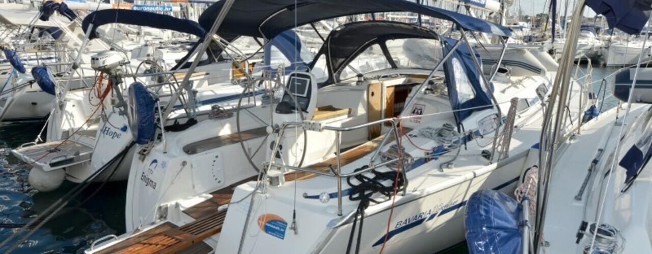 2008. Bavaria 38 Cruiser