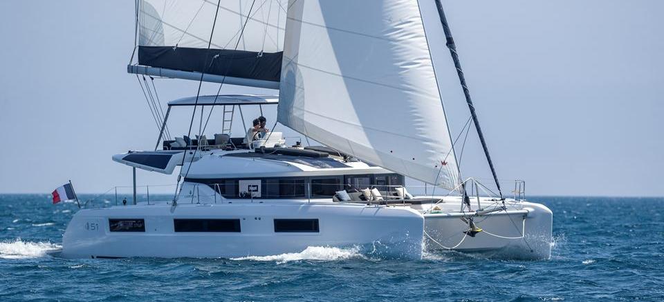 Lagoon 51