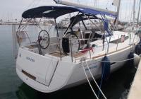 jedrilica Sun Odyssey 419 Olbia Italija