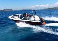 motorni brod Four Winns H210 Zadar region Hrvatska