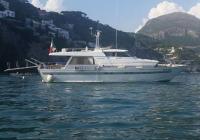 motorni brod Akhir 16,60 Napoli Italija