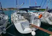 jedrilica Oceanis 43 MURTER Hrvatska