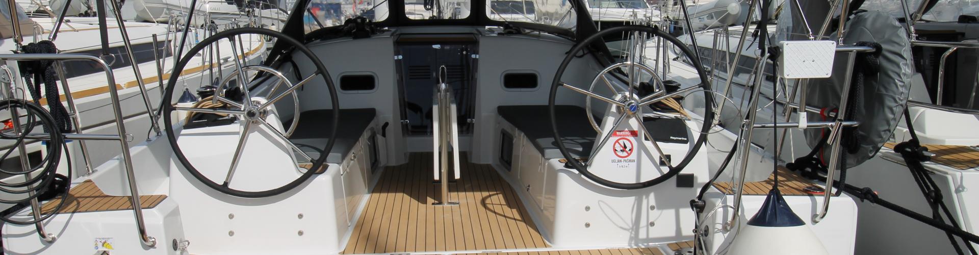 Sun Odyssey 380