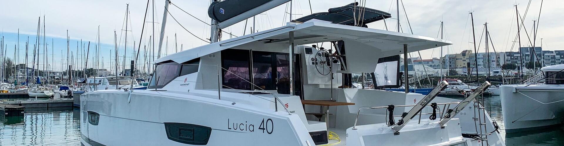 Fountaine Pajot Lucia 40