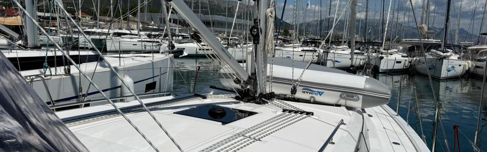 2025. Bavaria C42