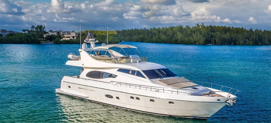 Ferretti 730