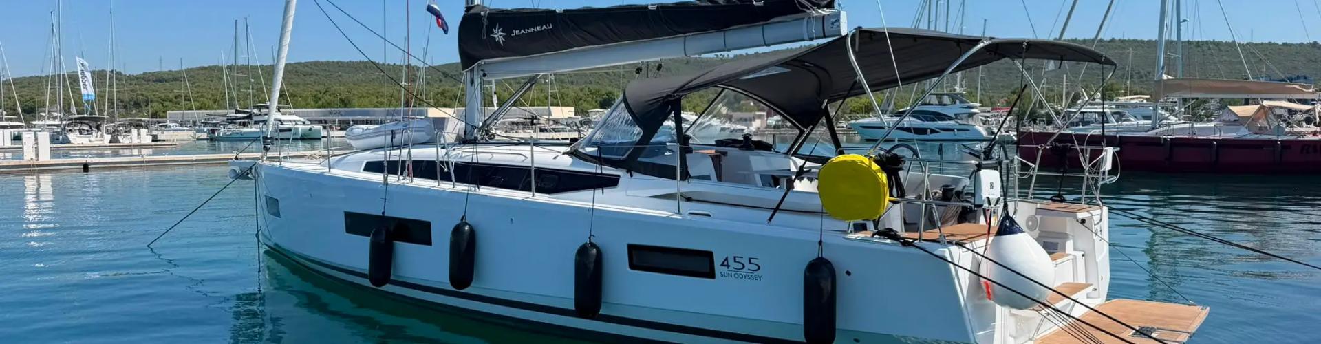 Sun Odyssey 455