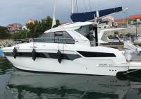 motorni brod Bavaria 400 Coupe Šibenik Hrvatska