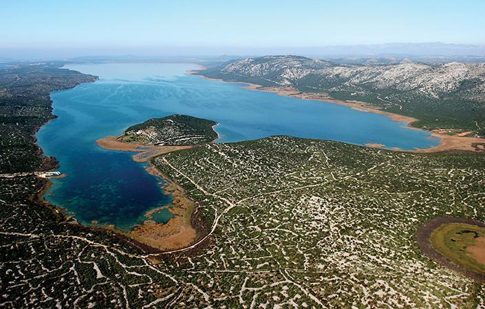 Vransko jezero