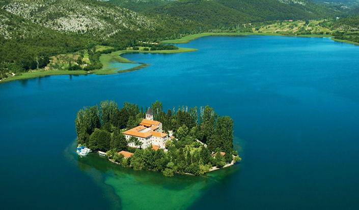 Ujedriti u slapove Nacionalnog Parka Krka