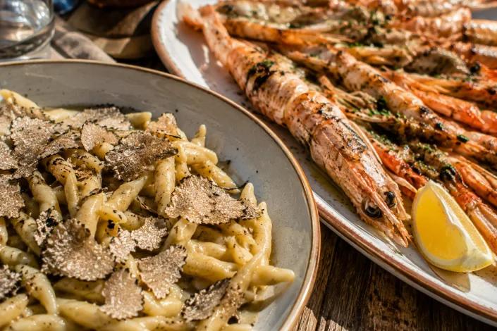 Istarska tjestenina s tartufima i grilanim škampima