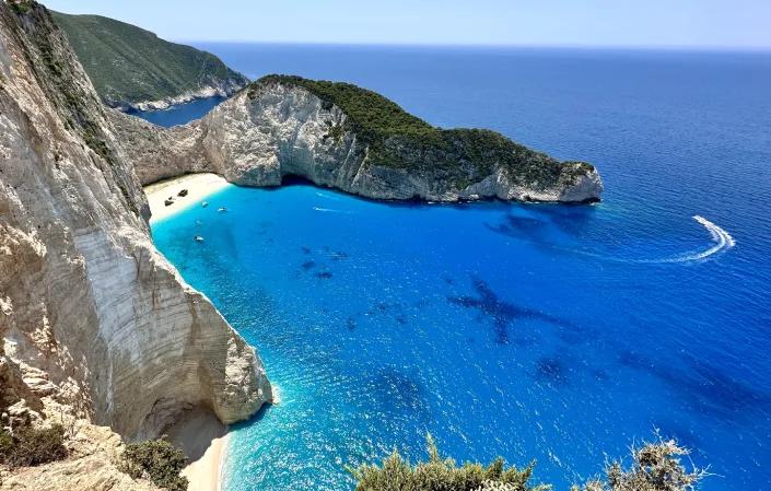 Plaža Navagio, Zakintos